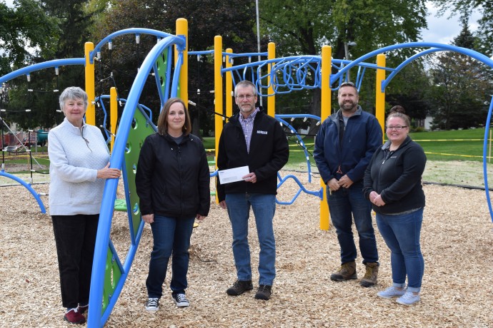 Kondex Supports Lomira Parks Project